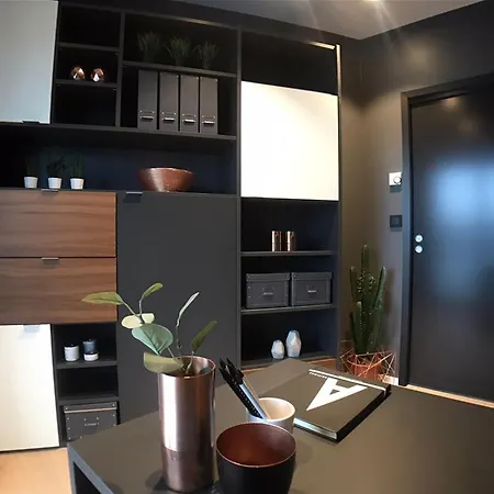 Ea Villa