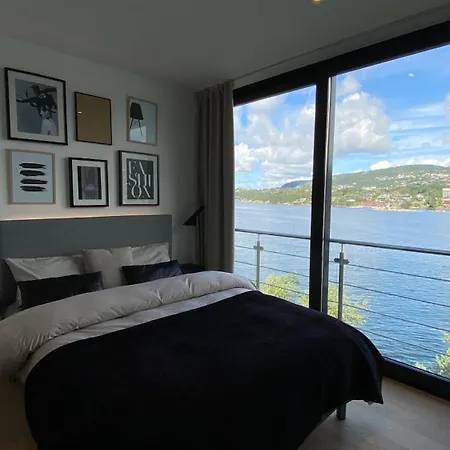 Ea Villa