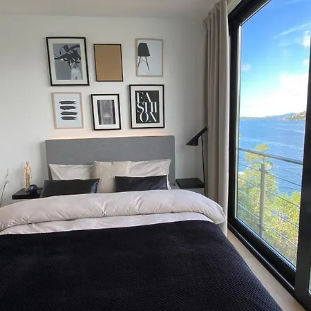 Ea Villa *